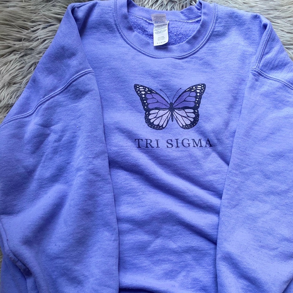 Tri Sigma Butterfly Crewneck